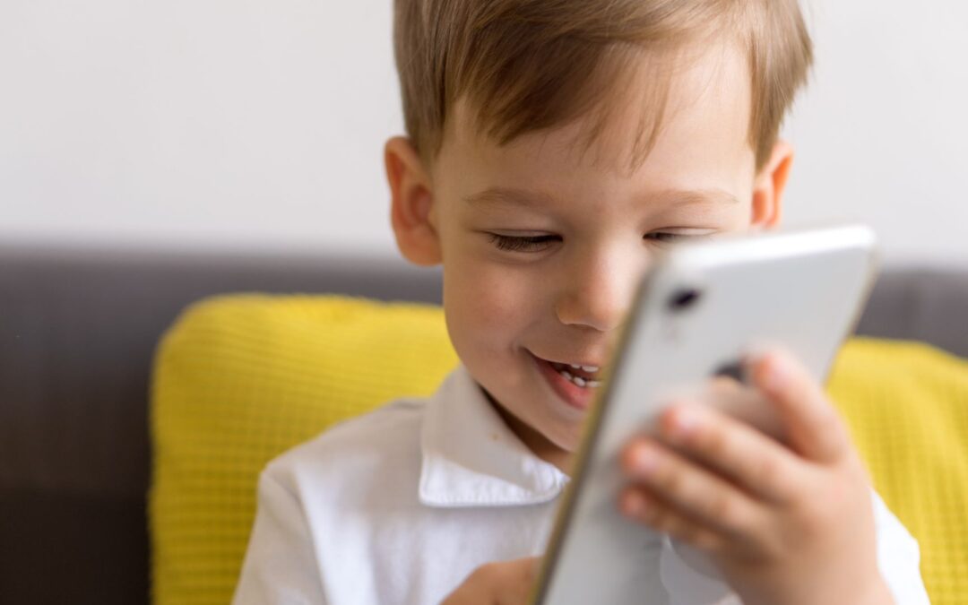 332 | The Screen-Free Playroom: Holding the Line in a Digital World